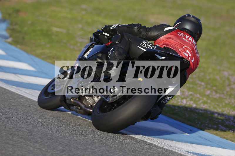 /Archiv-2025/01 24.-27.01.2025 Moto Center Thun Jerez/gruen-green/backside